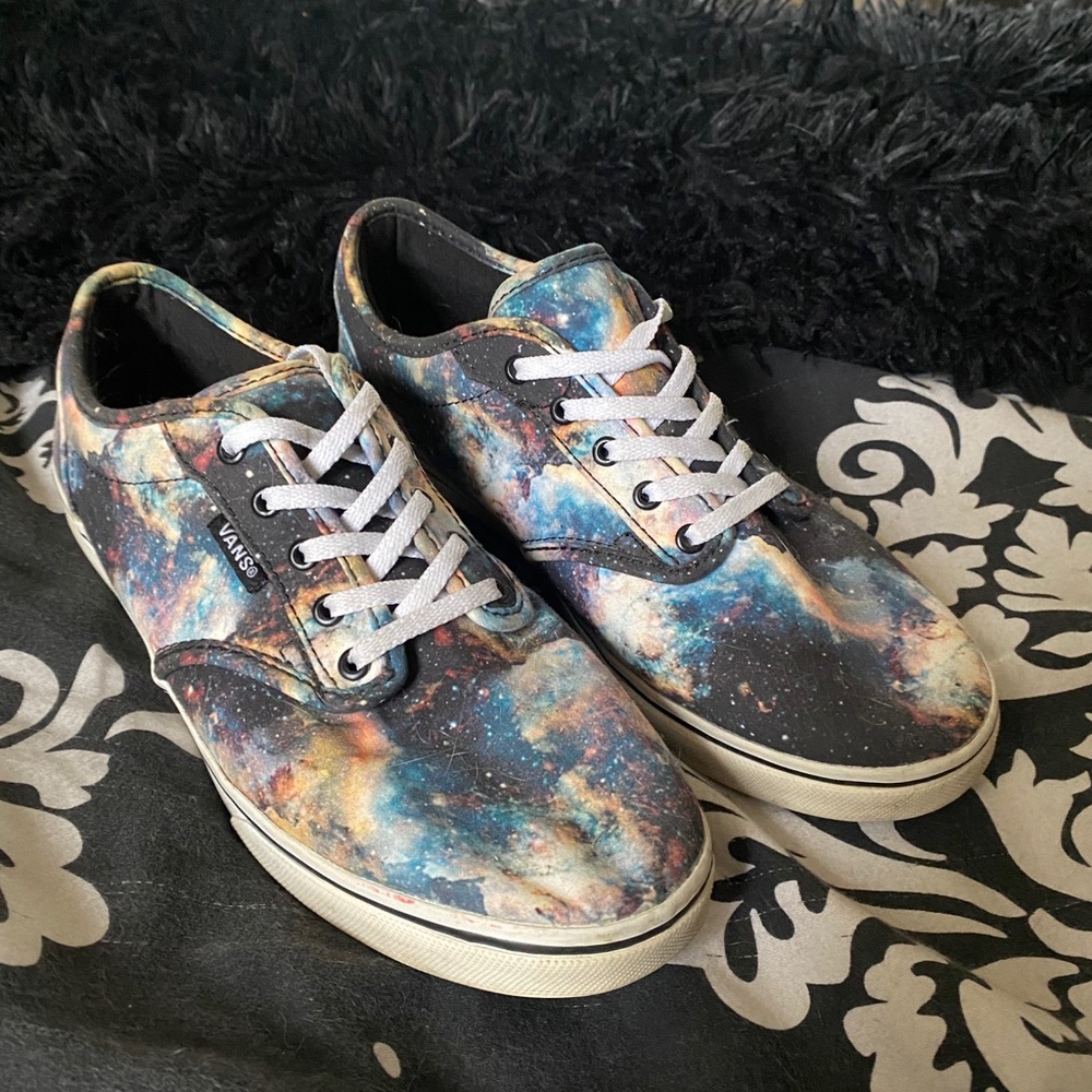 Low top Vans Galaxy